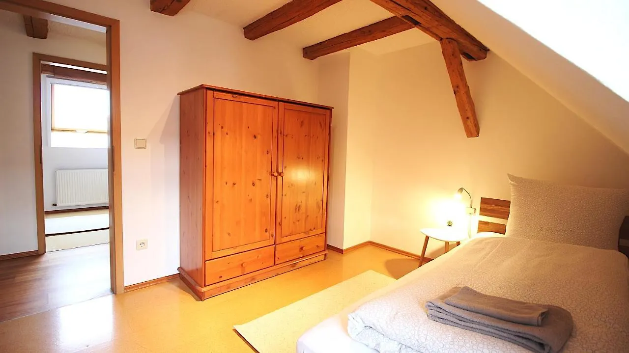 Apartment Ferienwohnung Am Wasserschloss 1-3 Ochsenfurt