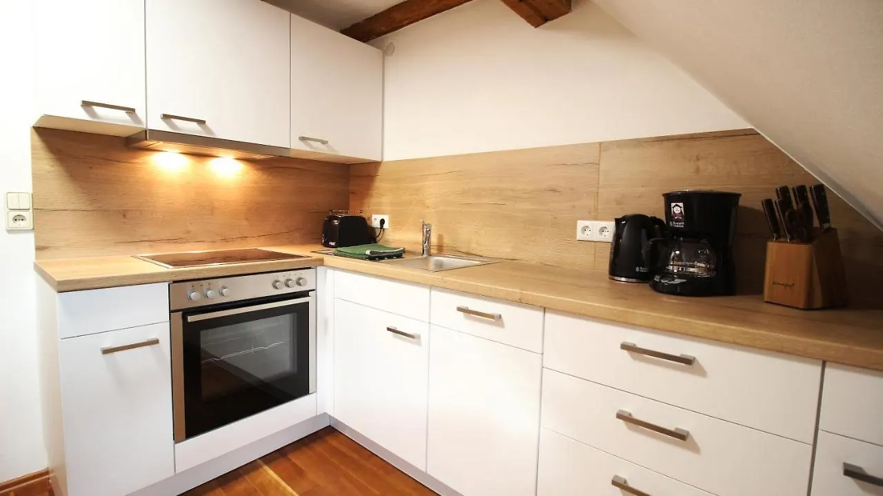 Ferienwohnung Am Wasserschloss 1-3 Ochsenfurt Apartment